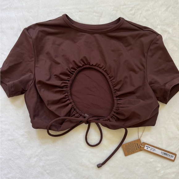 NWT skims recycled swim ruched tshirt - Picture 5 of 5